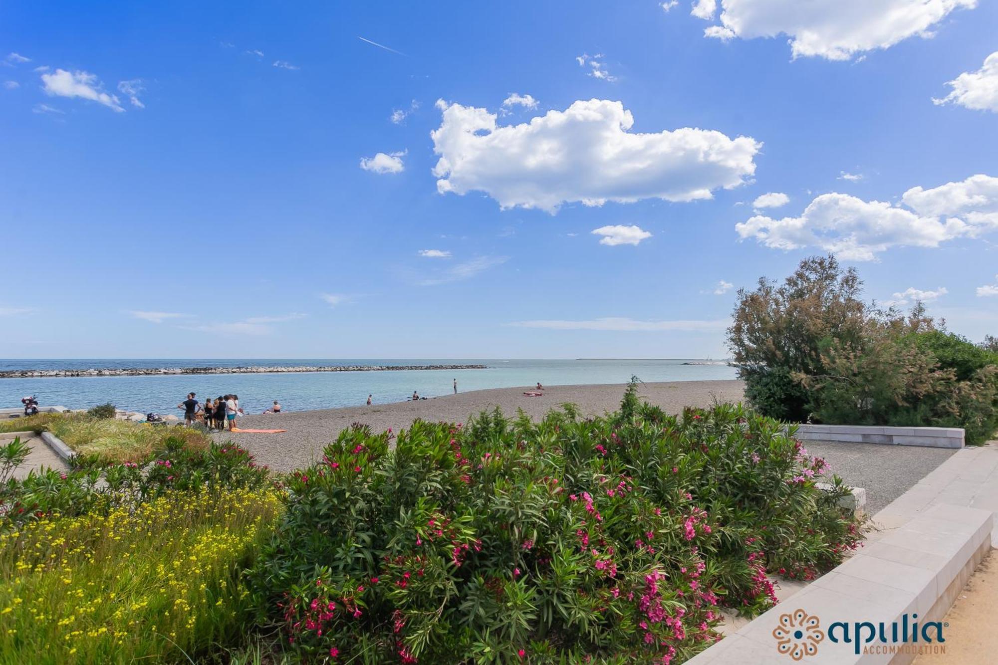 Fronte Mare By Apulia Accommodation Bari Exterior photo