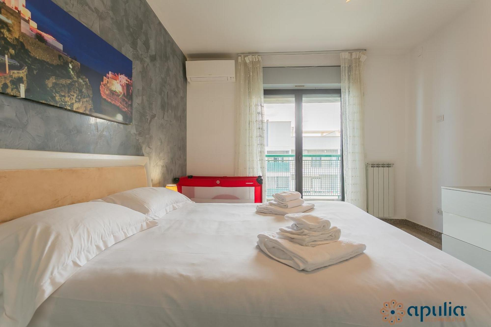 Fronte Mare By Apulia Accommodation Bari Exterior photo