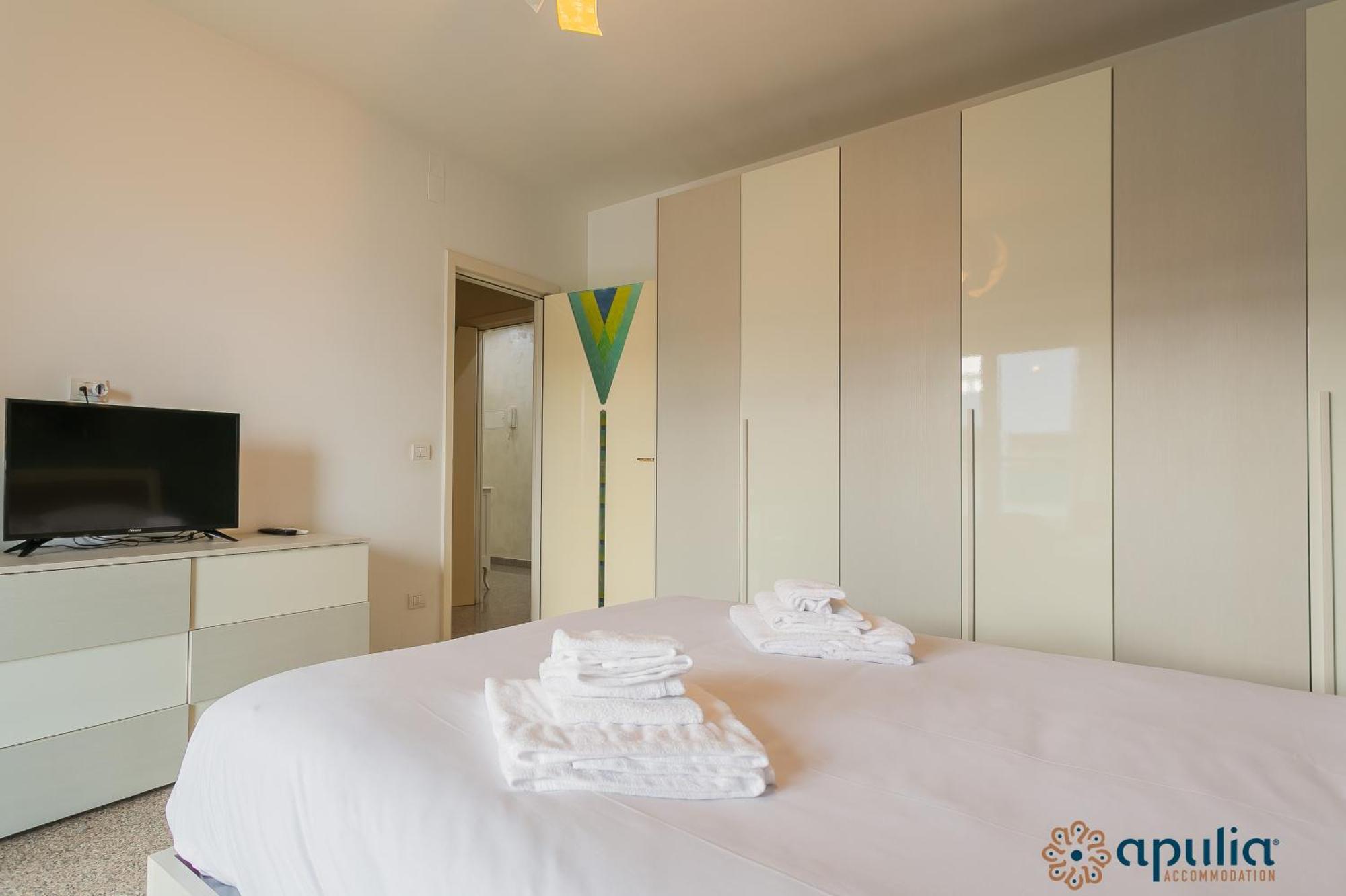 Fronte Mare By Apulia Accommodation Bari Exterior photo